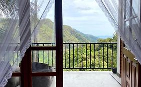 adam's apple homestay